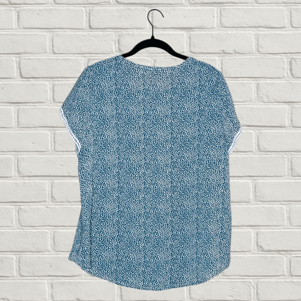 Women’s Angashion Blue Dot Print Blouse Casual Chic Short Sleeve Top Size Large - Picture 2 of 6